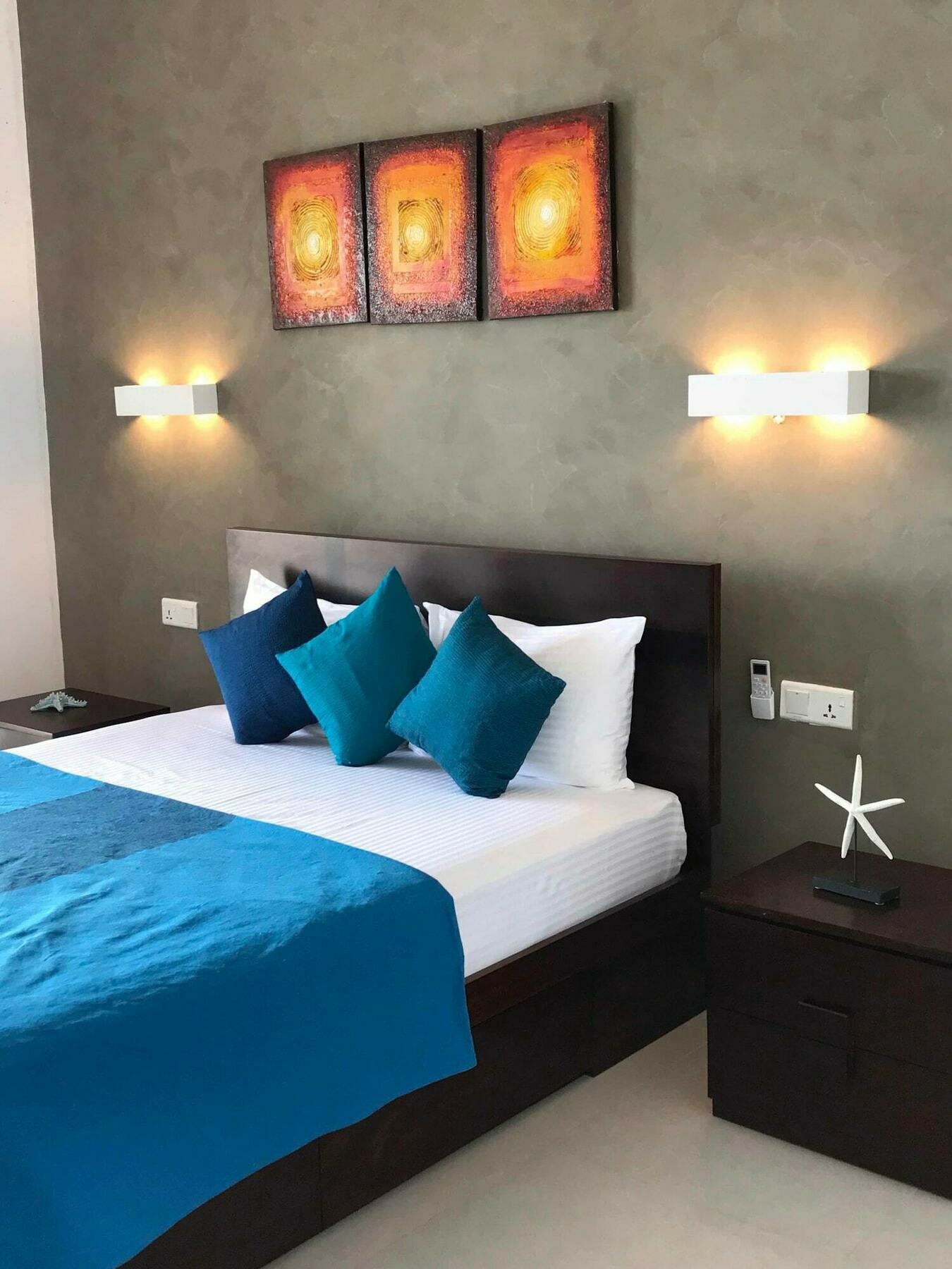 White Sand Villa - Beach Front Hikkaduwa Luaran gambar